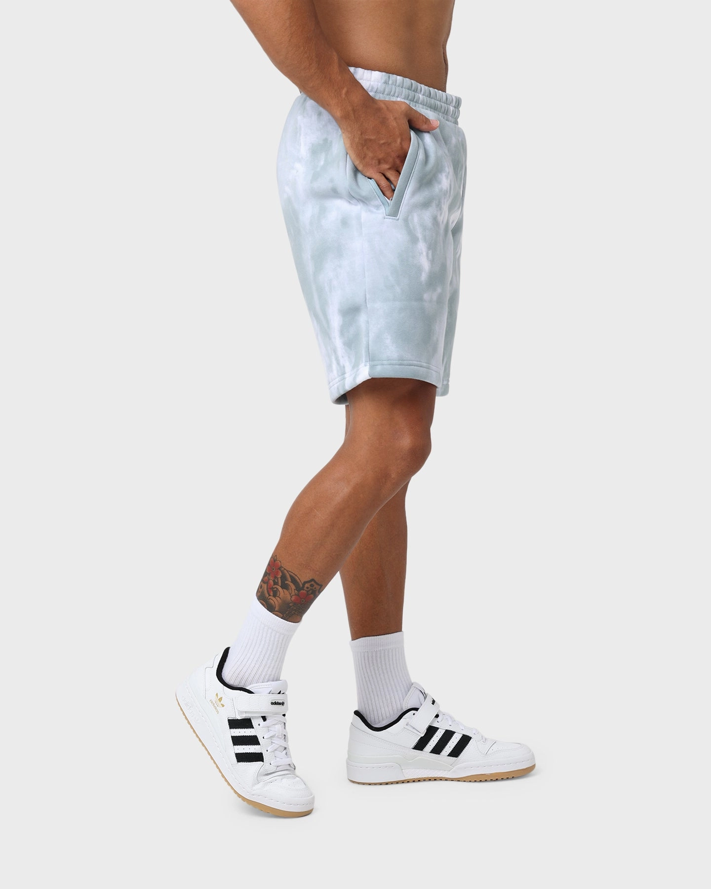 Adidas Adicolor Essentials Trefoil Tie-Dyed Shorts Magic Grey/Multi