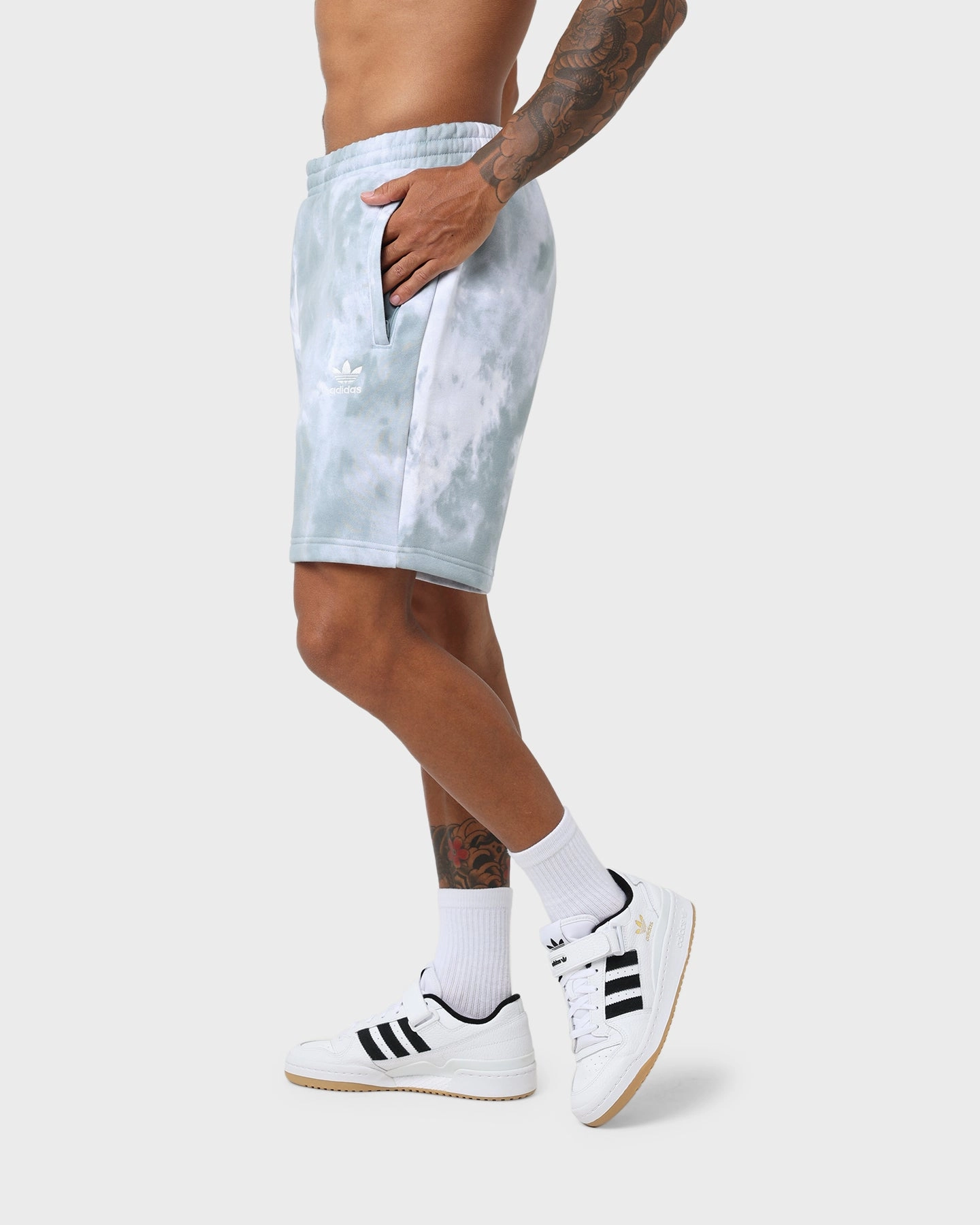 Adidas Adicolor Essentials Trefoil Tie-Dyed Shorts Magic Grey/Multi