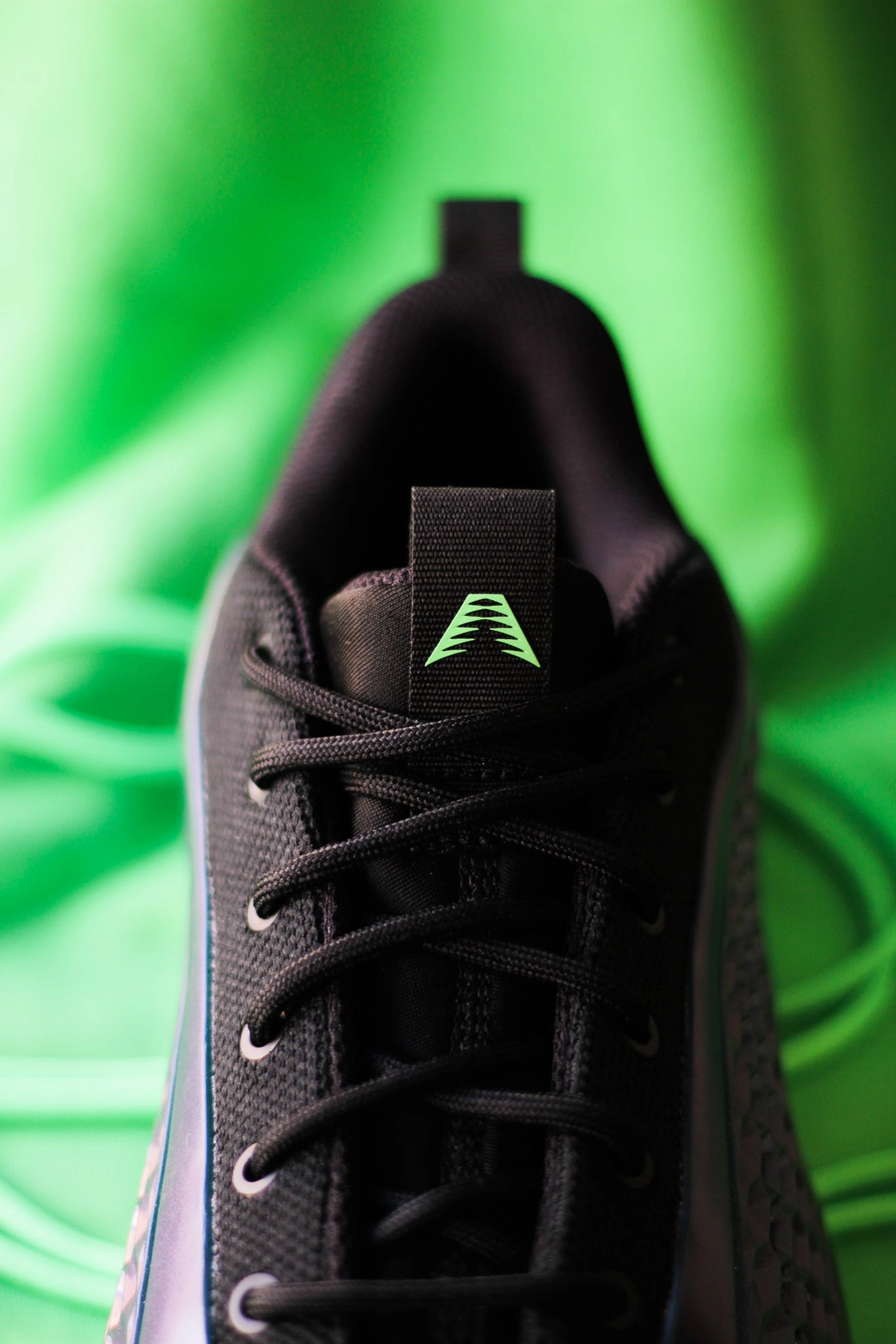 ADIDAS AE 1 LOW ARCTIC NIGHT/CORE BLACK/SCREAMING GREEN