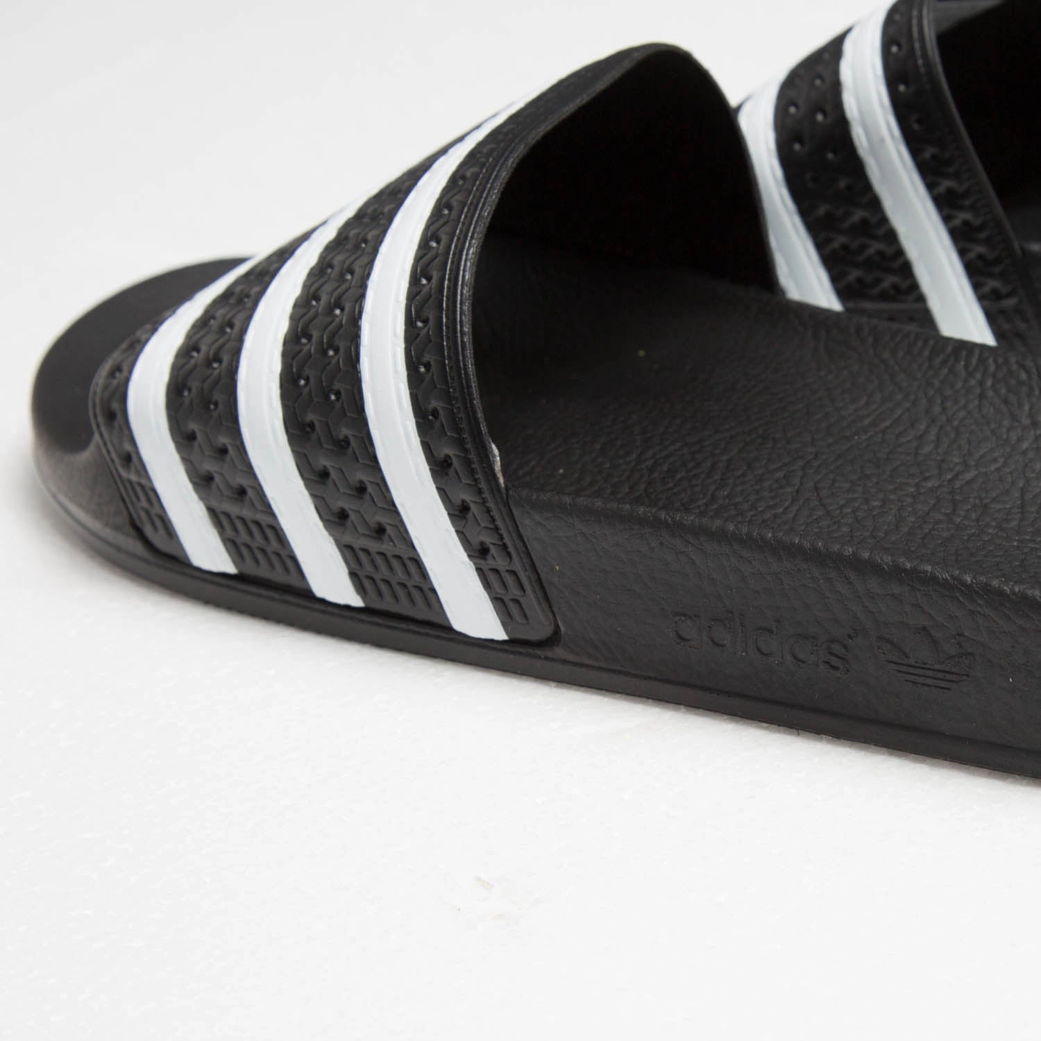 Adidas Originals Adilette Slide Black/White