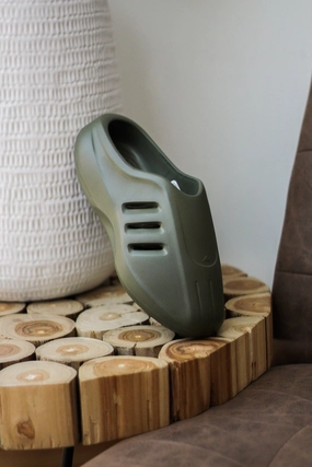 ADIFOM IIINFINITY MULE FOCUS OLIVE
