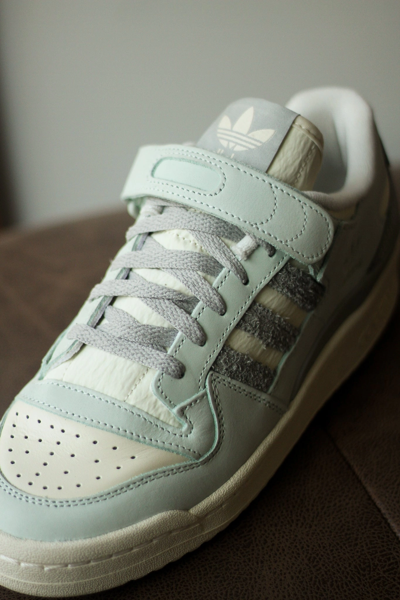 FORUM 84 LOW LINEN GREEN