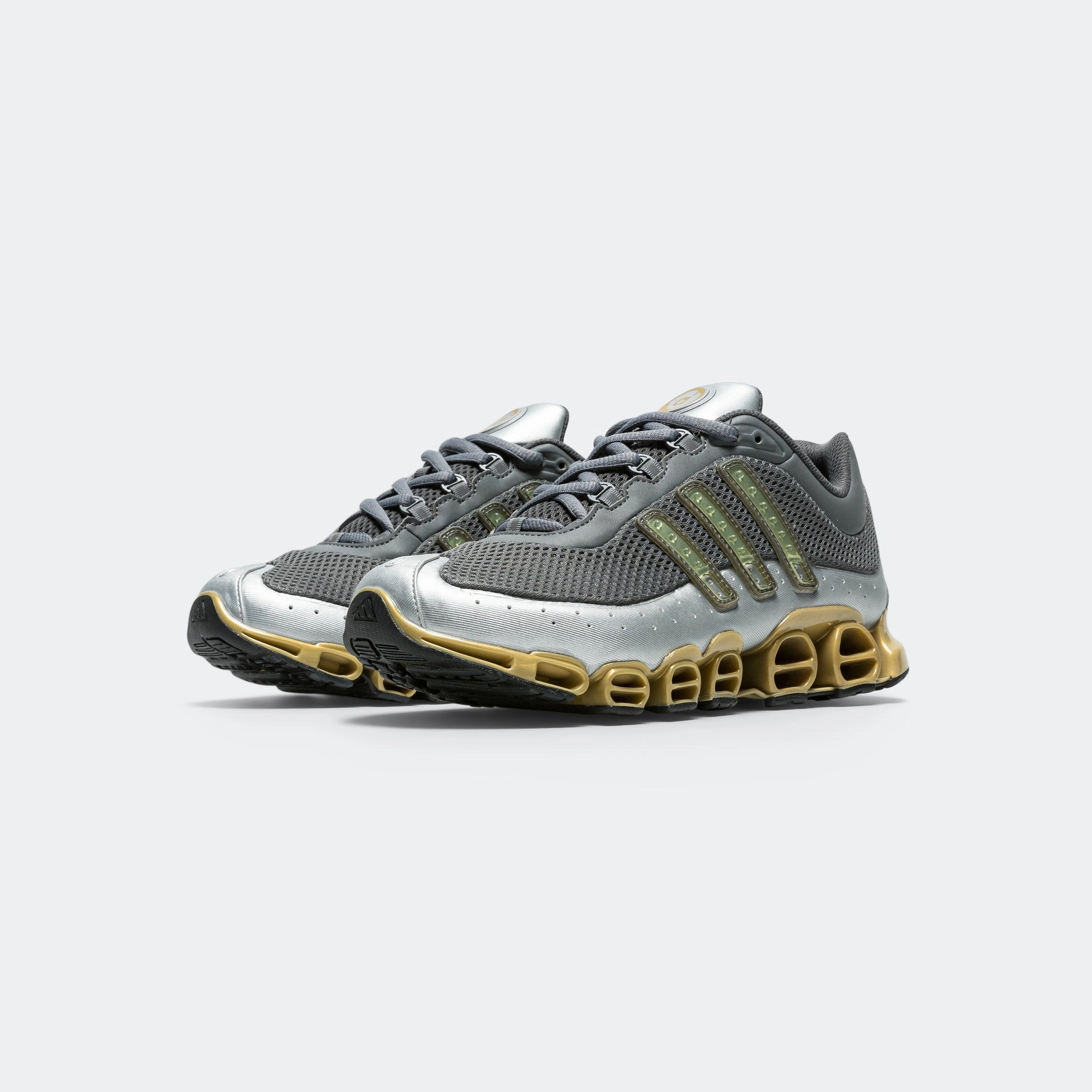 Megaride - Grey Four/Gold Metallic-Metallic Silver