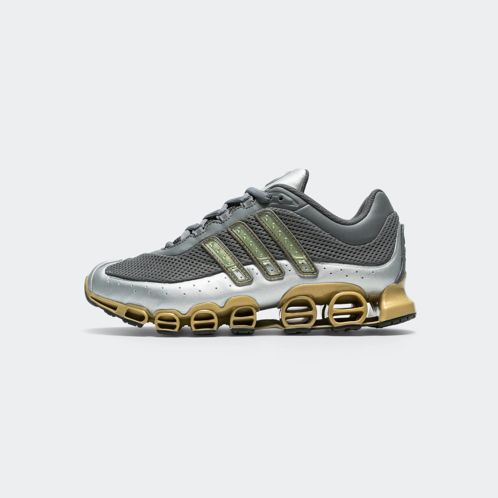 Megaride - Grey Four/Gold Metallic-Metallic Silver
