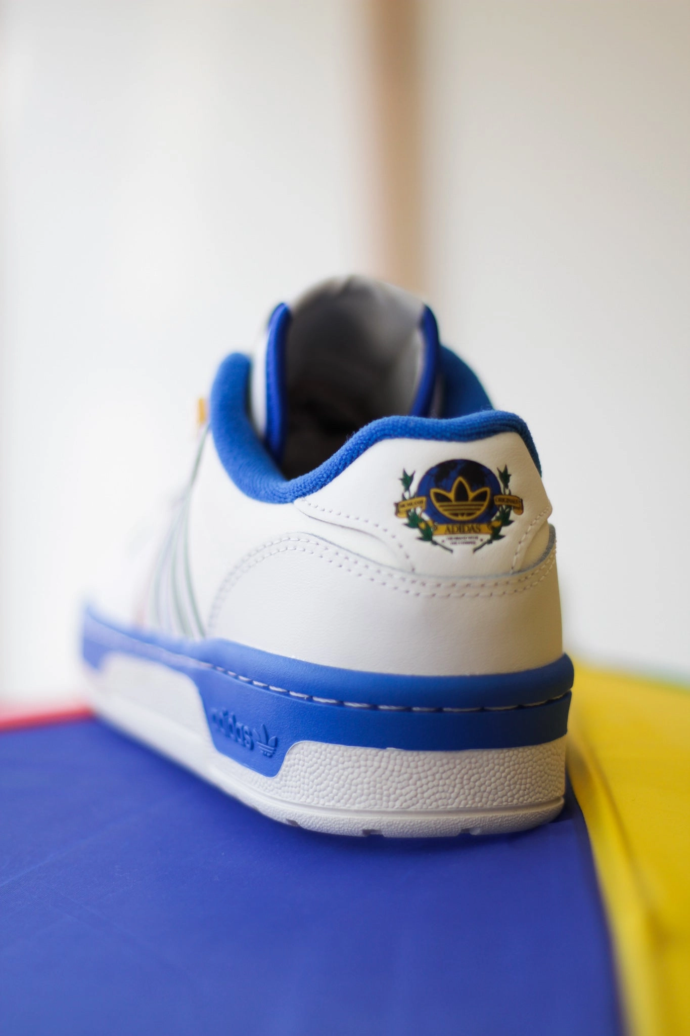 RIVALRY LOW CLOUD WHITE