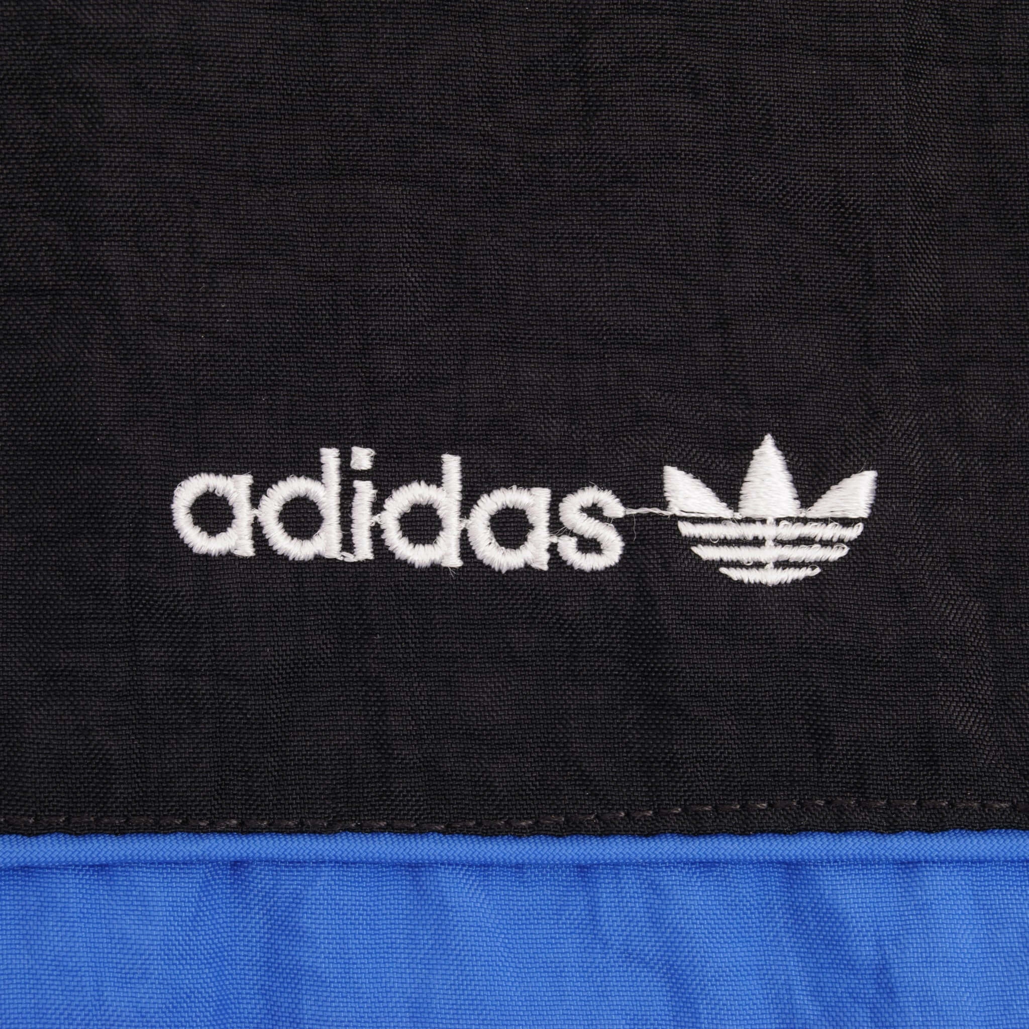 VINTAGE ADIDAS NYLON WINDBREAKER JACKET 1980S SIZE LARGE